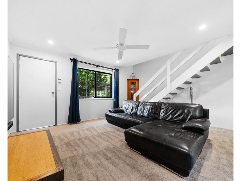 2/8 Cognac Court, Kingston QLD 4114