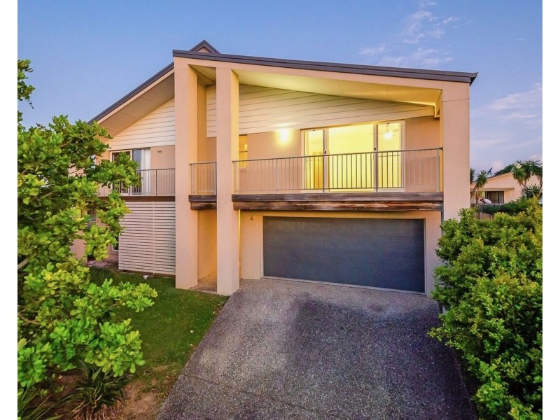 1/2 Hudson Court, Coomera QLD 4209
