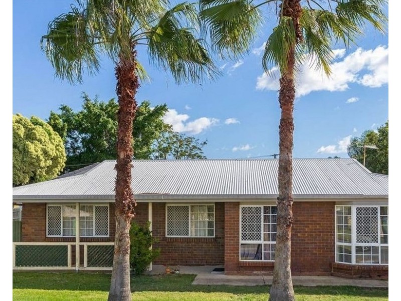 1 Serissa Court, Crestmead QLD 4132