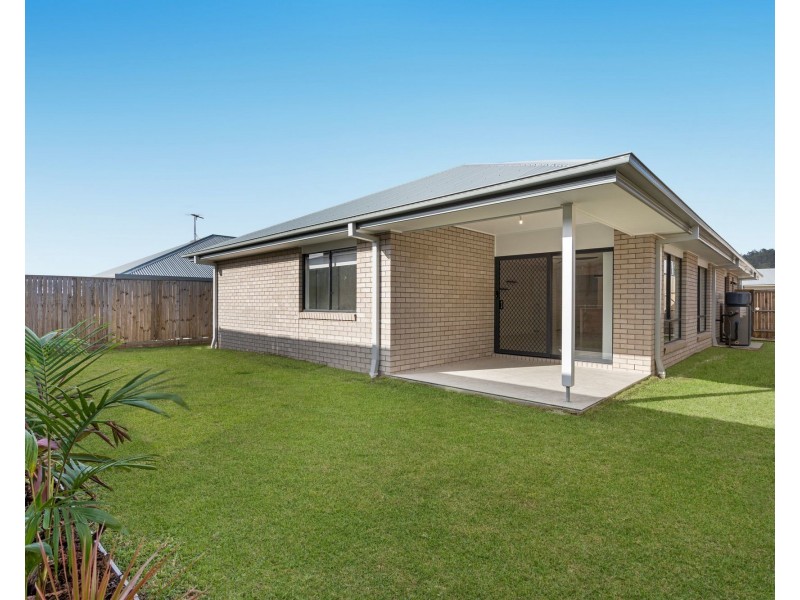 15 Peterson Way, White Rock QLD 4306