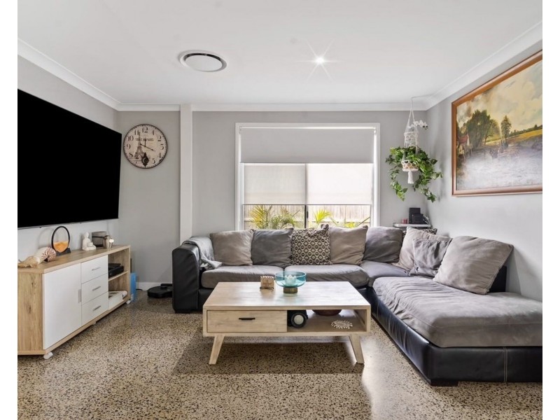 17 Simone Street, Boronia Heights QLD 4124
