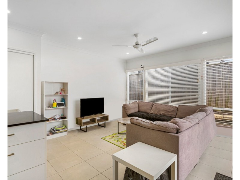 24/9 Cromwell Court, Doolandella QLD 4077