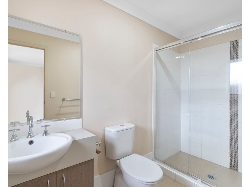 15 Kilkivan Parade, Waterford QLD 4133