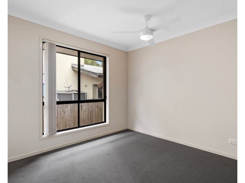 15 Kilkivan Parade, Waterford QLD 4133