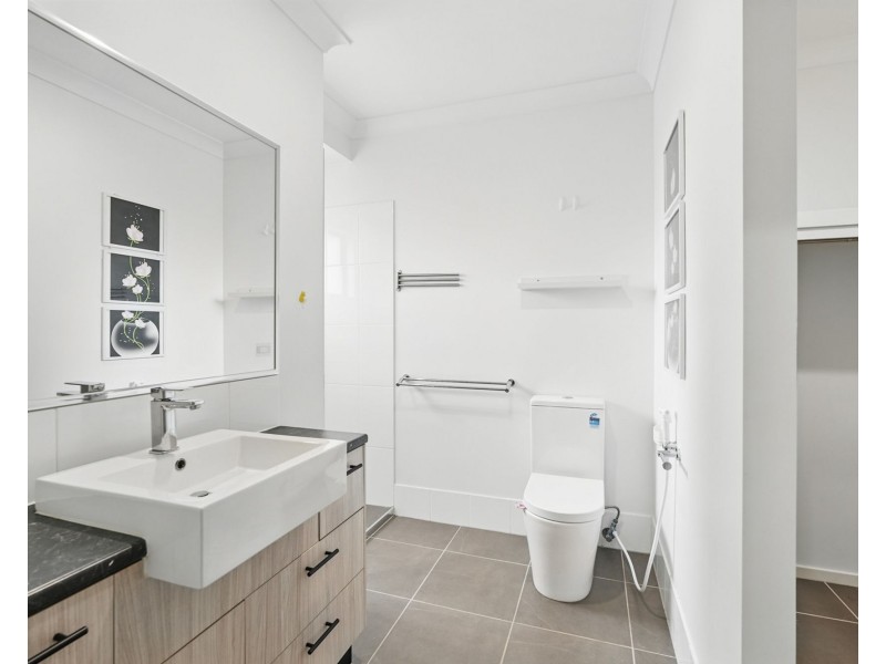 55 Parklands Drive, Boronia Heights QLD 4124