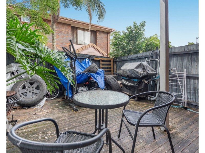 16/10 Damalis Street, Woodridge QLD 4114