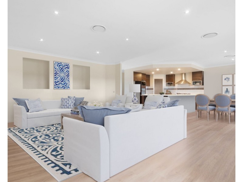 145 Anne Collins Crescent, Mundoolun QLD 4285