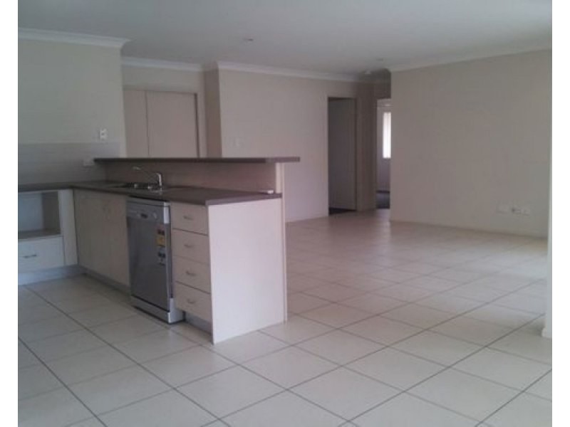 14A Webb Road, Loganlea QLD 4131