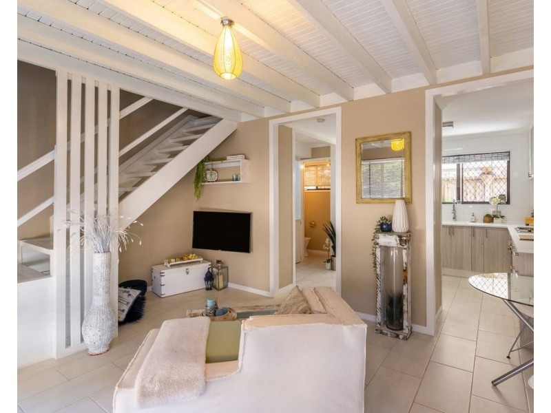 4/25 Chatswood Road, Daisy Hill QLD 4127