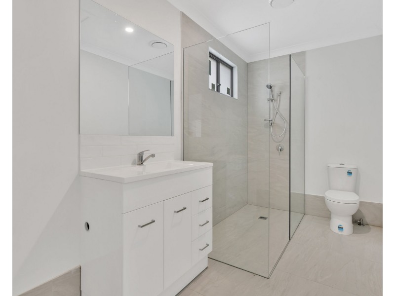 13A Sunscape Drive, Eagleby QLD 4207