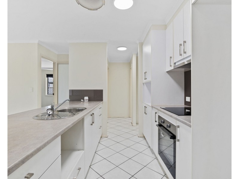 21 Black Diamond Cres, Edens Landing QLD 4207