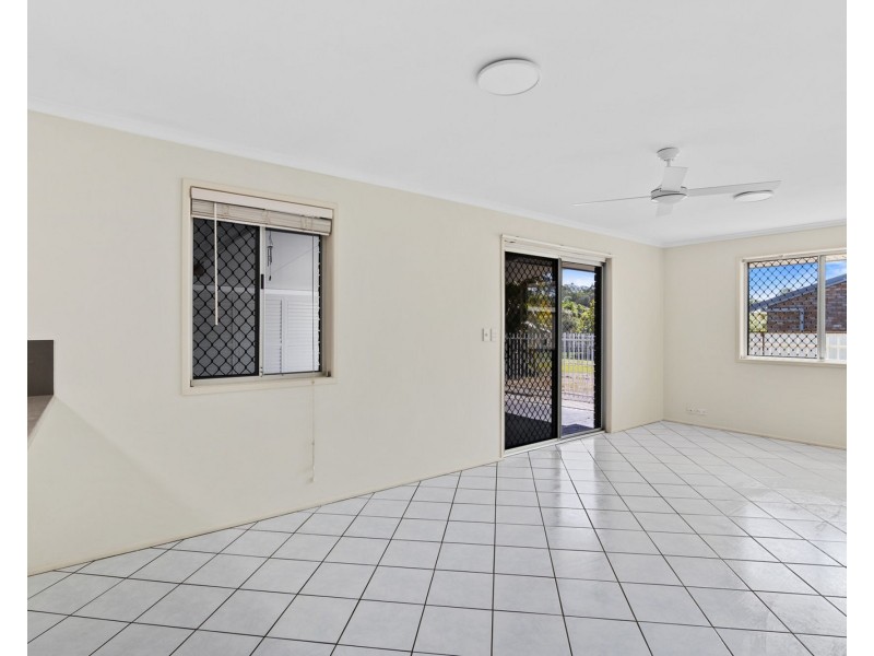 21 Black Diamond Cres, Edens Landing QLD 4207