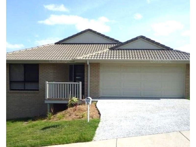 5 Oliver Drive, Redbank Plains QLD 4301