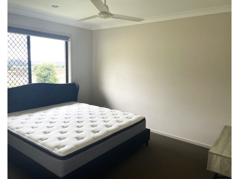 5 Oliver Drive, Redbank Plains QLD 4301