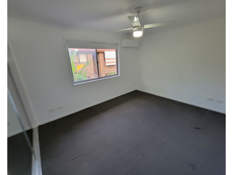 4/45-47 Defiance Rd, Woodridge QLD 4114