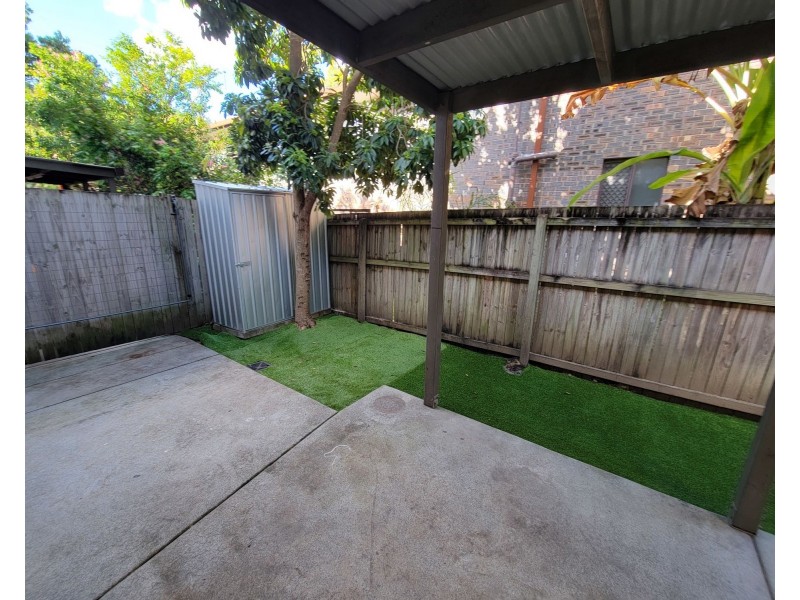 4/45-47 Defiance Rd, Woodridge QLD 4114