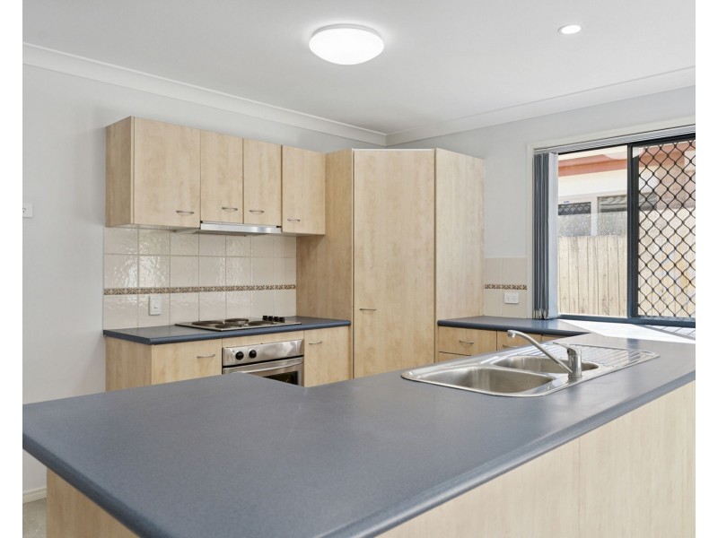 27 Leonie Place, Doolandella QLD 4077