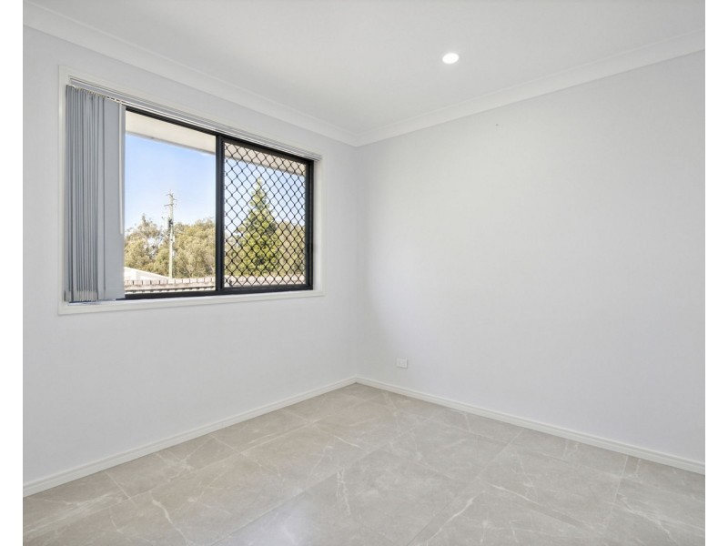 27 Leonie Place, Doolandella QLD 4077