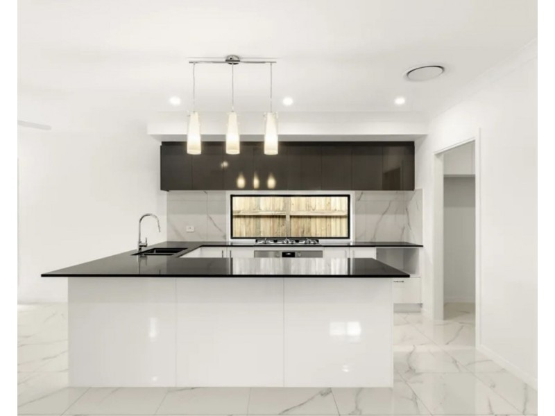 68 Jim Davidson Boulevard, Belivah QLD 4207