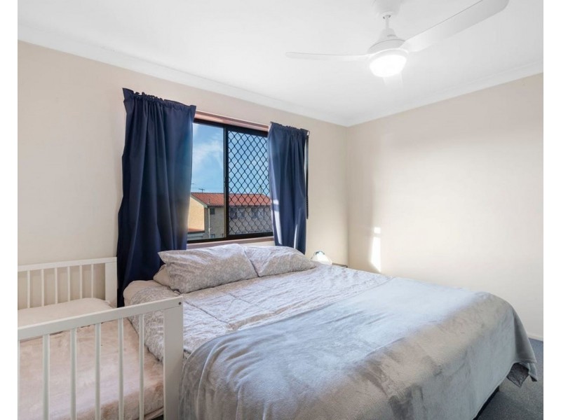 1/63 Southgate Dr, Woodridge QLD 4114