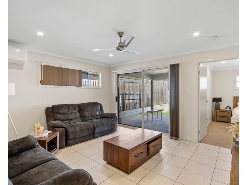 11 Sheepdog Road, Park Ridge QLD 4125