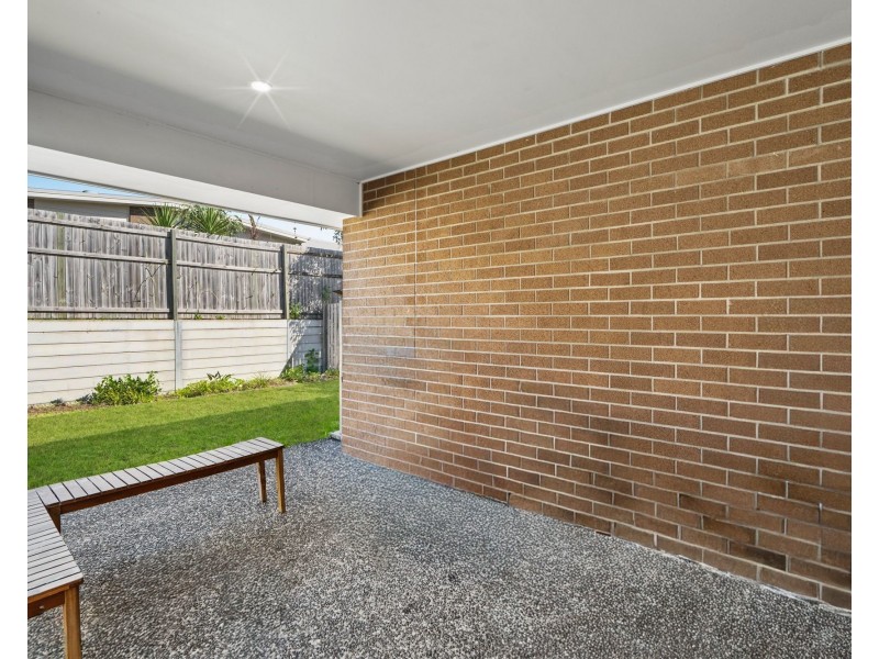11 Sheepdog Road, Park Ridge QLD 4125