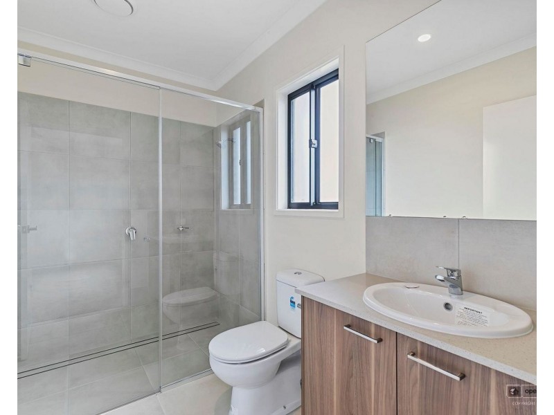 16 Freshwater Street, Morayfield QLD 4506