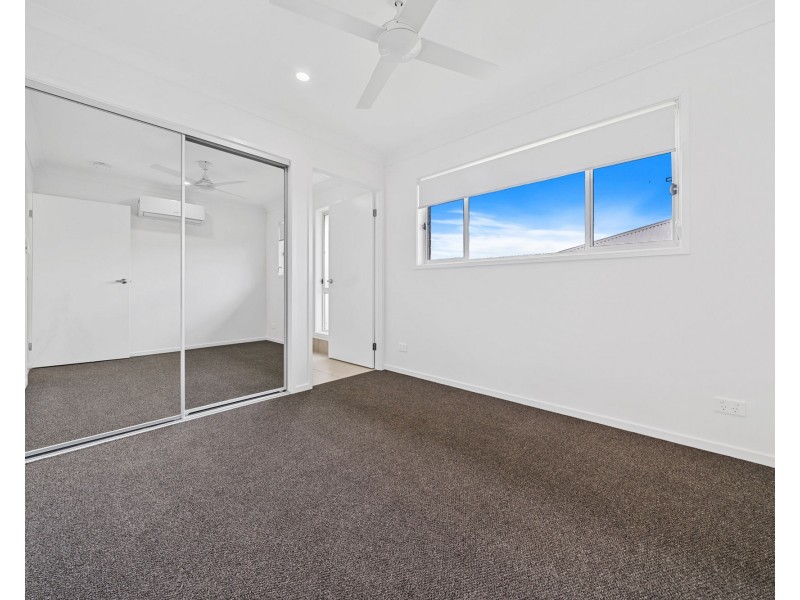 16 Mason Close, Redbank Plains QLD 4301