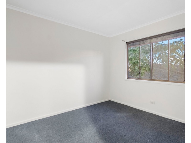 2/24 Garfield Road, Logan Central QLD 4114