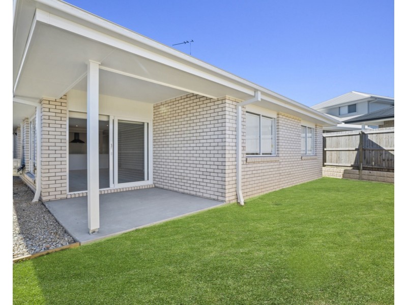 4 Tivoli Ave, Greenbank QLD 4124