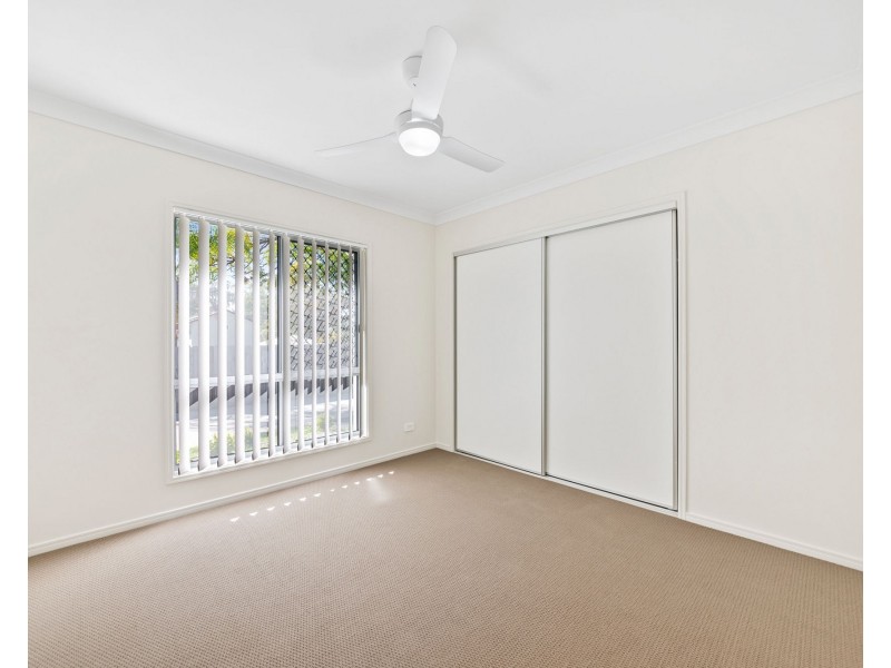 2/13a First Avenue, Marsden QLD 4132