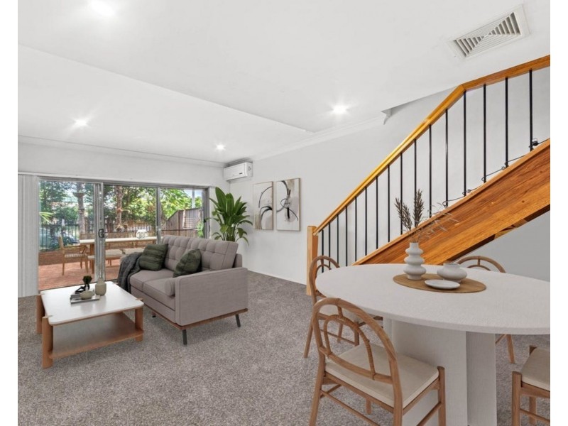 18/1-5 Anthony Street, Kingston QLD 4114