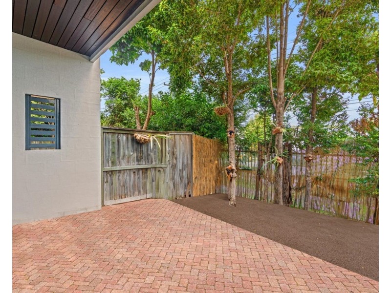 18/1-5 Anthony Street, Kingston QLD 4114