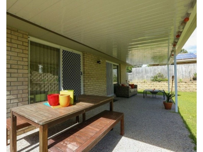 4 Alvine Drive, Eagleby QLD 4207