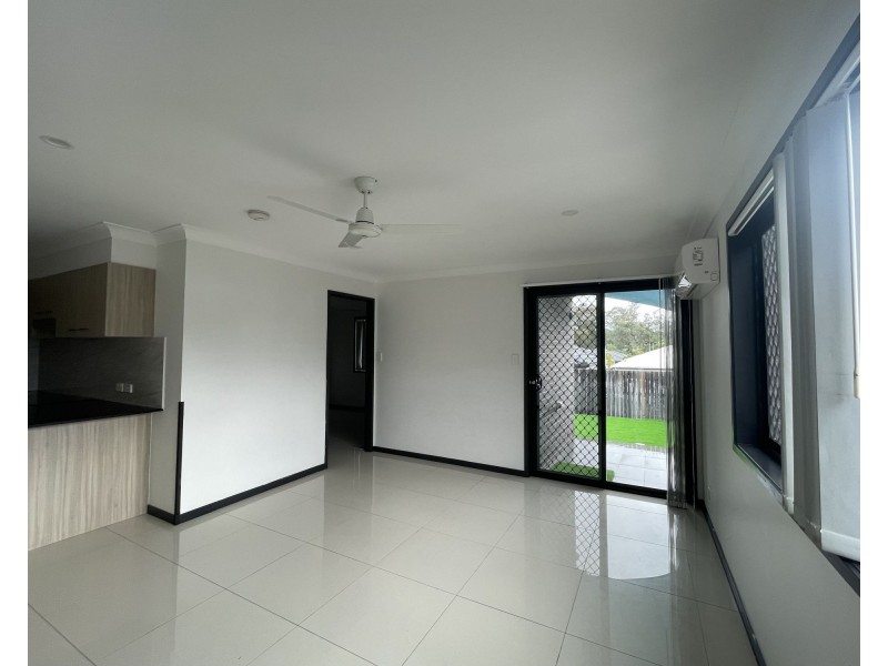 1/19 Linton Street, Loganlea QLD 4131