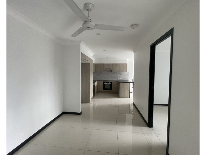 1/19 Linton Street, Loganlea QLD 4131