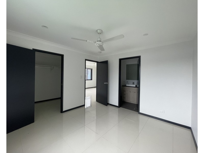 1/19 Linton Street, Loganlea QLD 4131
