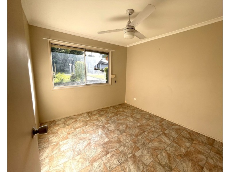 4 River St, Eagleby QLD 4207