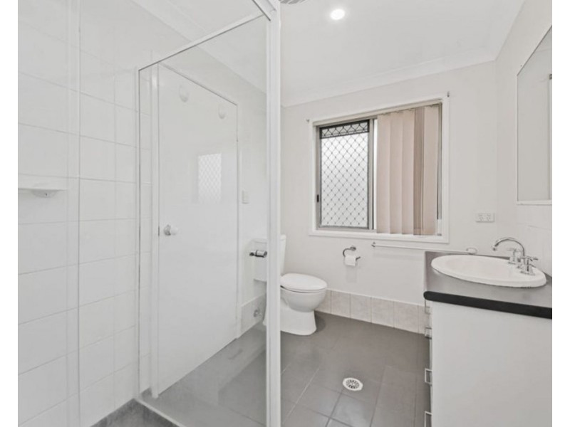 18 Perak Court, Tanah Merah QLD 4128