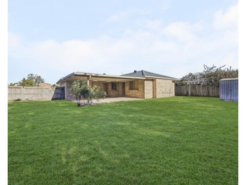 18 Perak Court, Tanah Merah QLD 4128