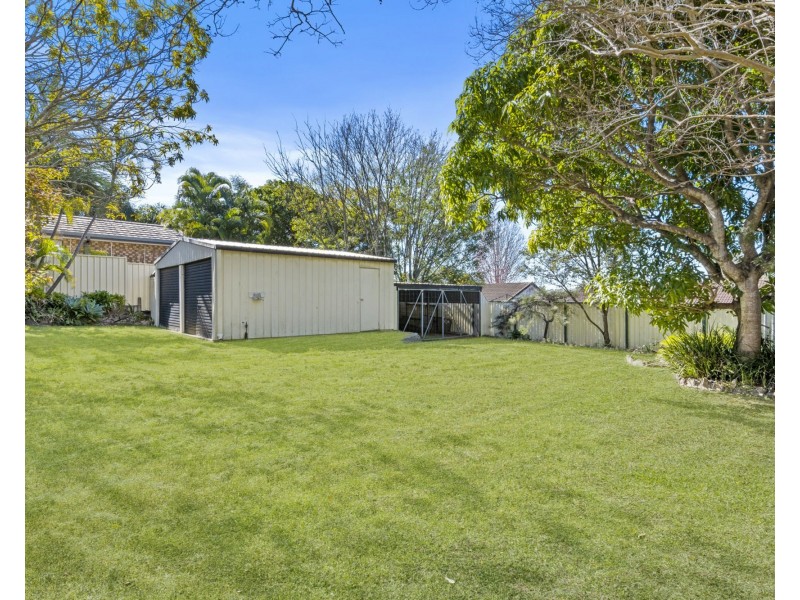 7 Topham Court, Hillcrest QLD 4118