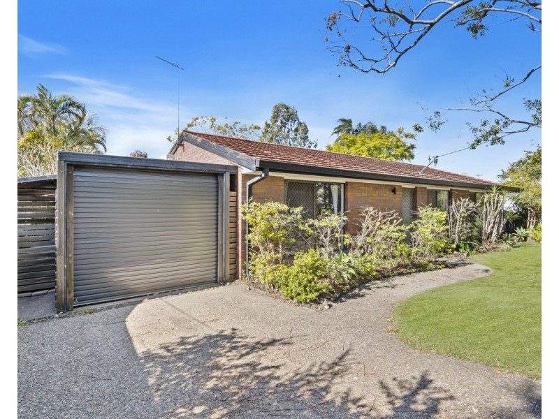 7 Topham Court, Hillcrest QLD 4118