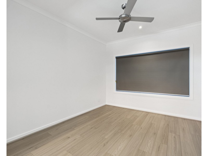 29 Peach Avenue, Greenbank QLD 4124