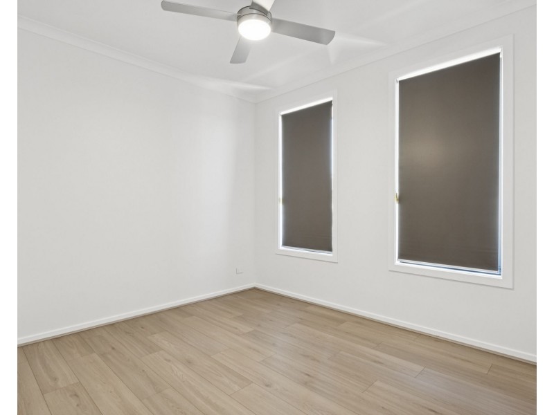 29 Peach Avenue, Greenbank QLD 4124