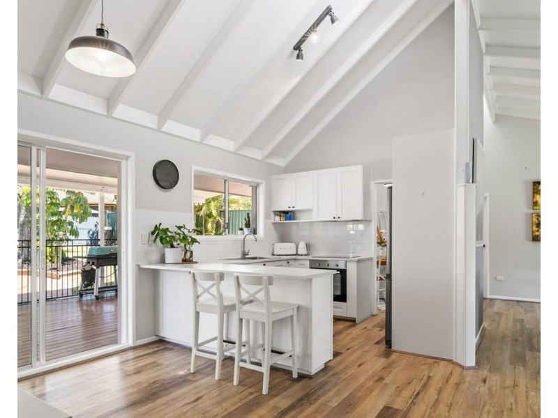 51 Harding Blvd, Mount Warren Park QLD 4207