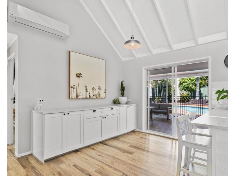 51 Harding Blvd, Mount Warren Park QLD 4207
