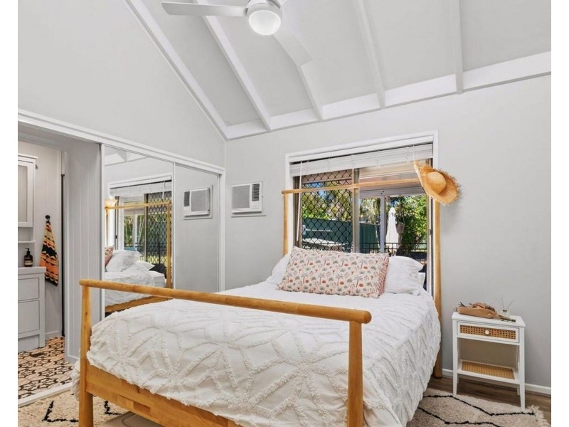 51 Harding Blvd, Mount Warren Park QLD 4207