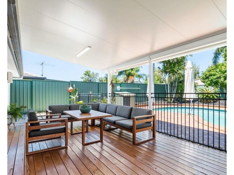 51 Harding Blvd, Mount Warren Park QLD 4207