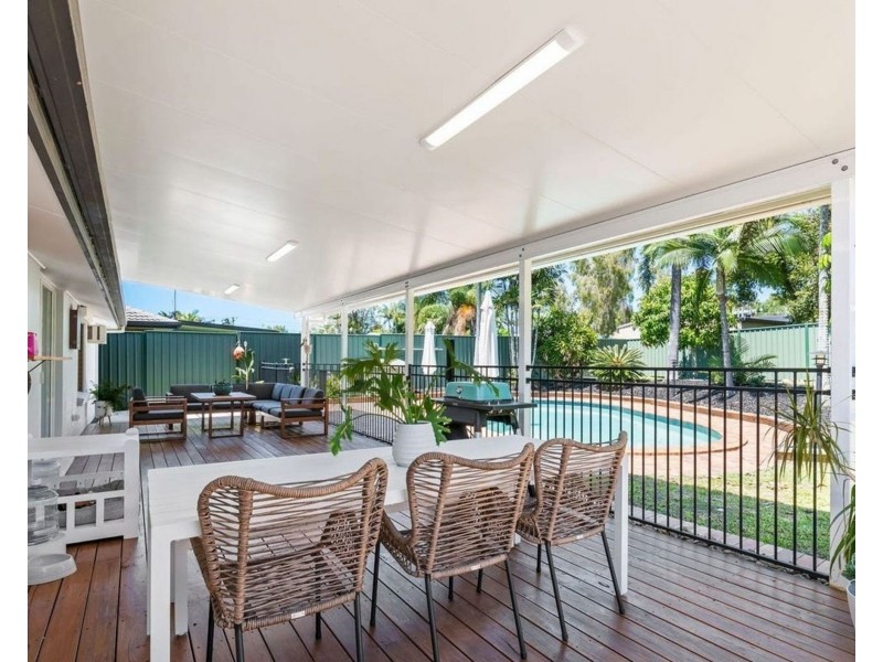 51 Harding Blvd, Mount Warren Park QLD 4207