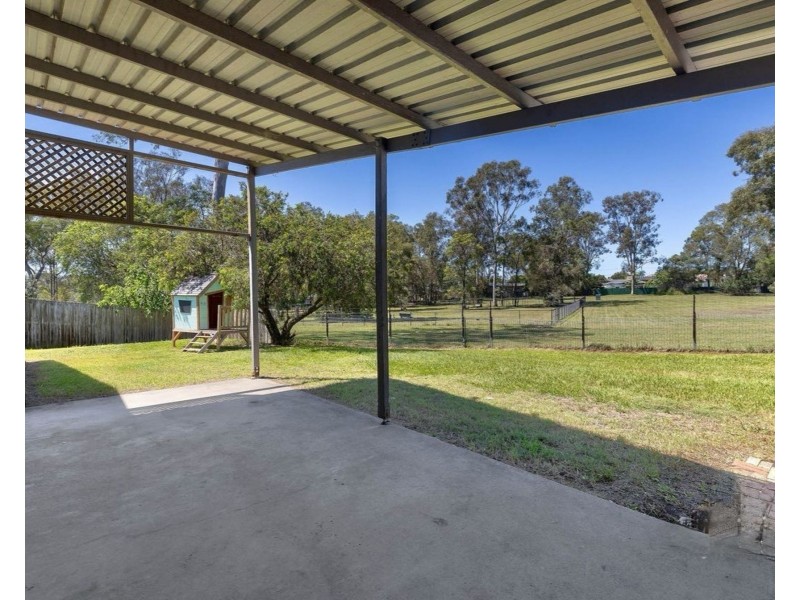 38 Strathallen Drive, Boronia Heights QLD 4124